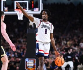 开云体育-包揽康大卫冕两连MOP 牛顿选秀为何却被无限看衰？