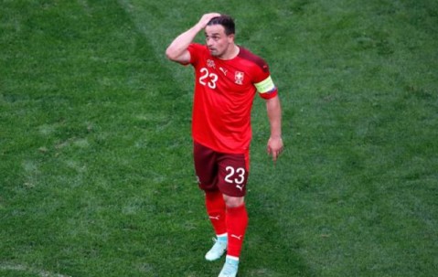 开云体育-沙奇里一战破两纪录 瑞士旗手告别欧洲杯再展新篇