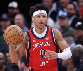 开云体育官网-7号秀！费尔斯29中17轰下生涯新高40分外加5板6助3断 正负值+30