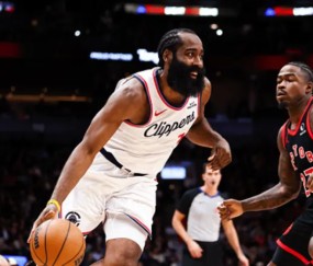 开云体育-如何看待洛佩斯&amp;amp;祖巴茨的双塔？哈登：我觉得相当不错