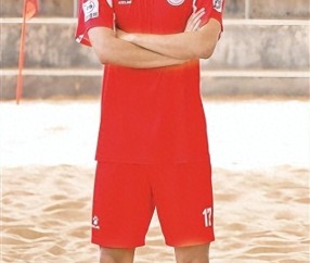 沙足国字号新人是个厦门小伙|足球|张圣晨|沙滩足球|北京体育大学|足球队_新浪新闻